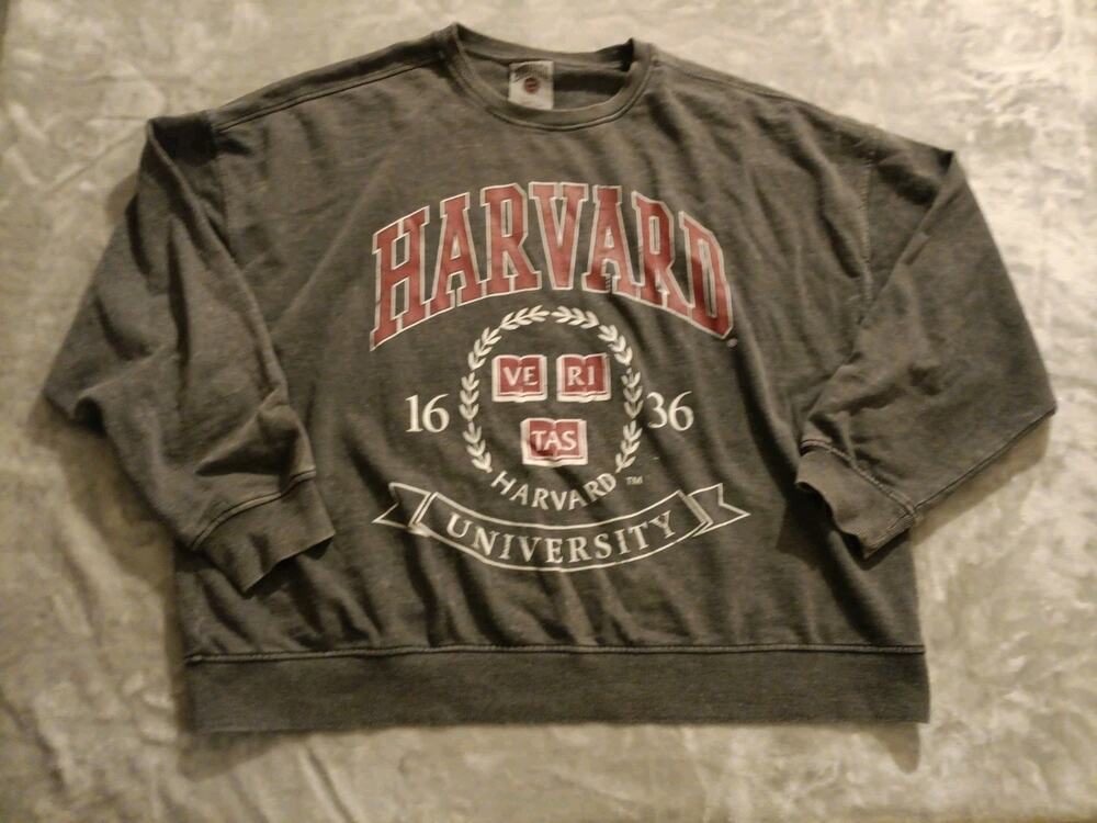 Harvard University Mens Sweatshirt Large Gray Pullover Crewneck Collegiate Logo
